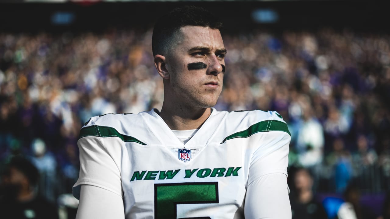 Jets QB Mike White reflects on path leading to first career start - Sports  Illustrated New York Jets News, Analysis and More