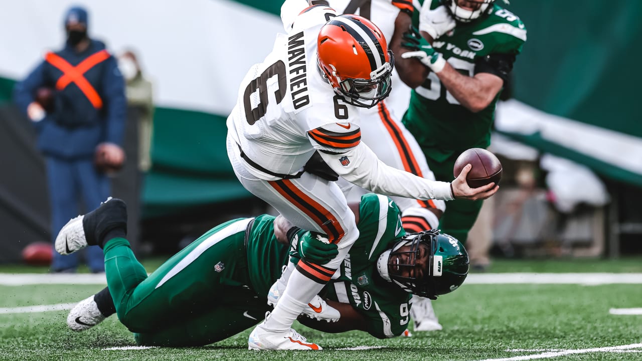 New York Jets knock off the Cleveland Browns at MetLife, 23-16