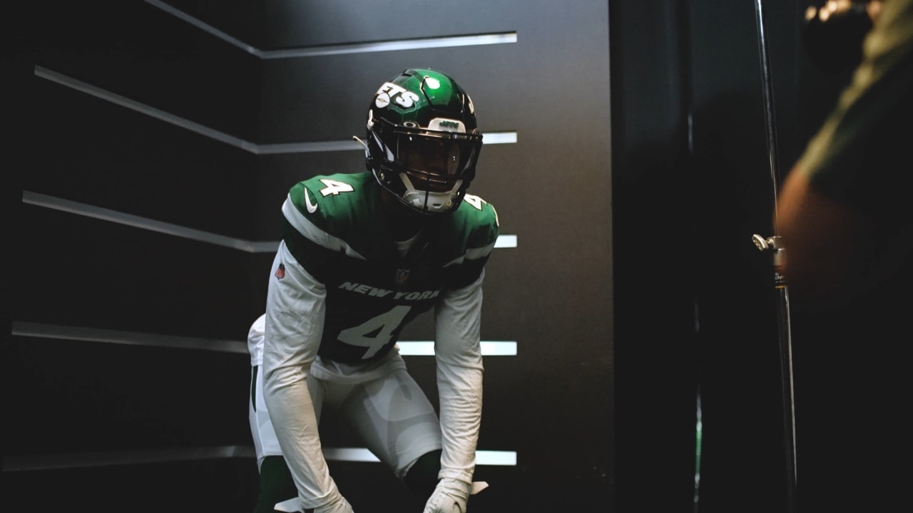 Photos  Jets in Uniform at Media Day