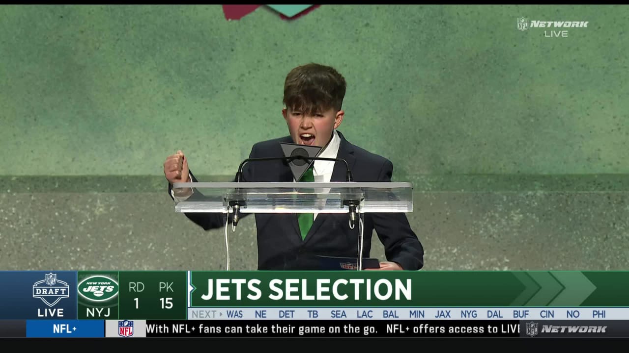 Draft Selection Jets Select Will McDonald in the 2023 NFL Draft (Rd.1