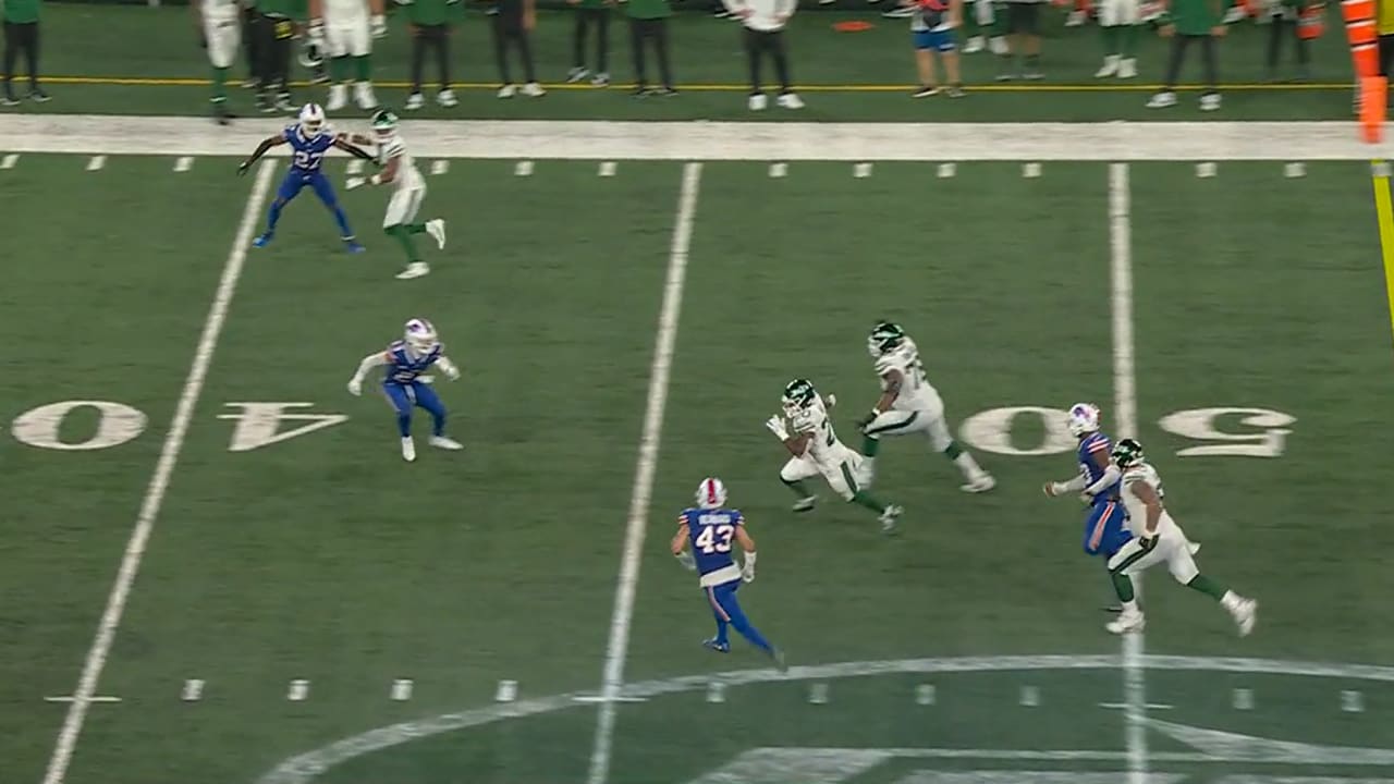 NFL highlights: Jets RB Breece Hall scores 1st career TD