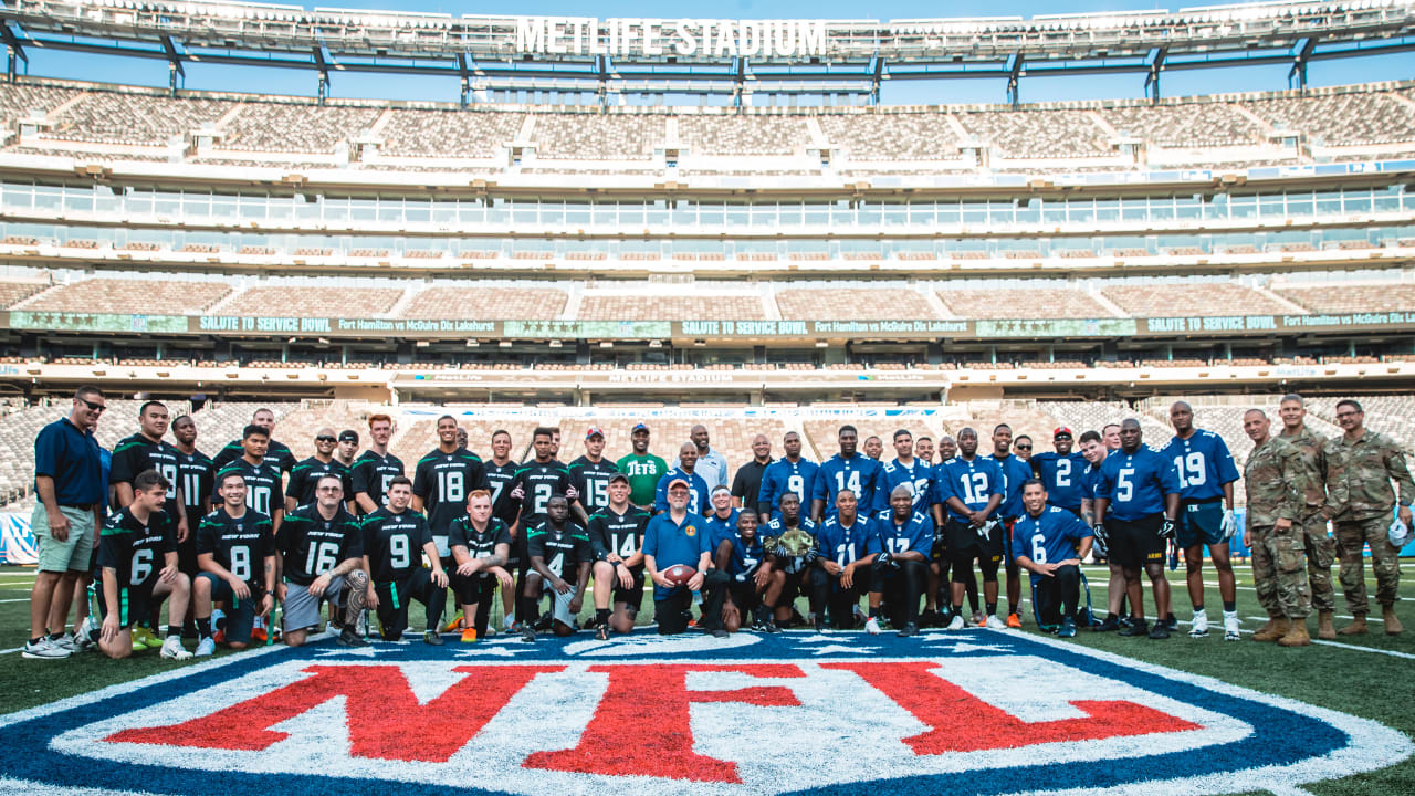 Giants, Jets unveil new stadium