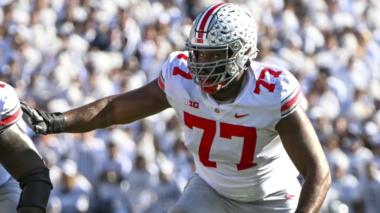 CBS Sports mock draft has Seattle Seahawks selecting offensive lineman