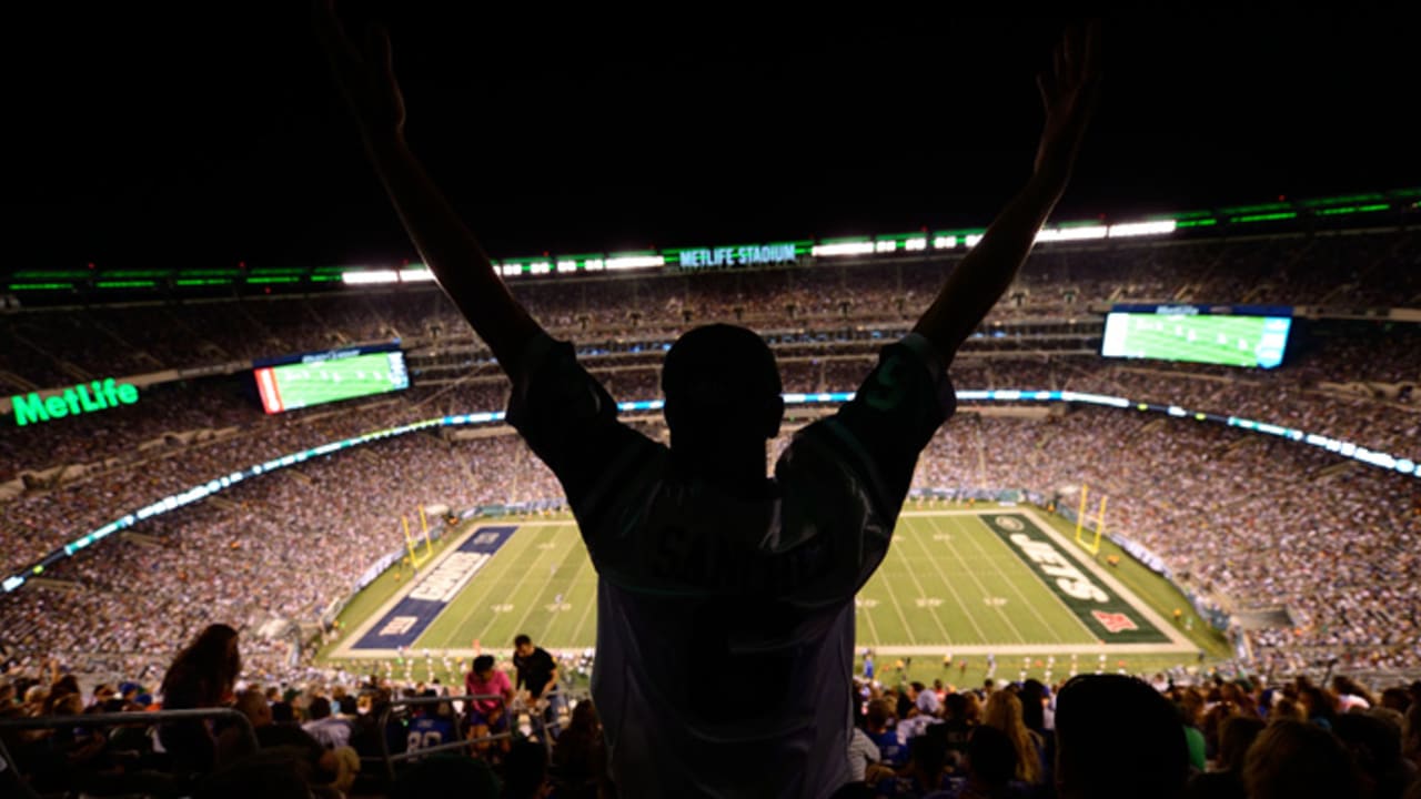 Jets End Zones In Rough Shape Vs. Patriots At MetLife Stadium