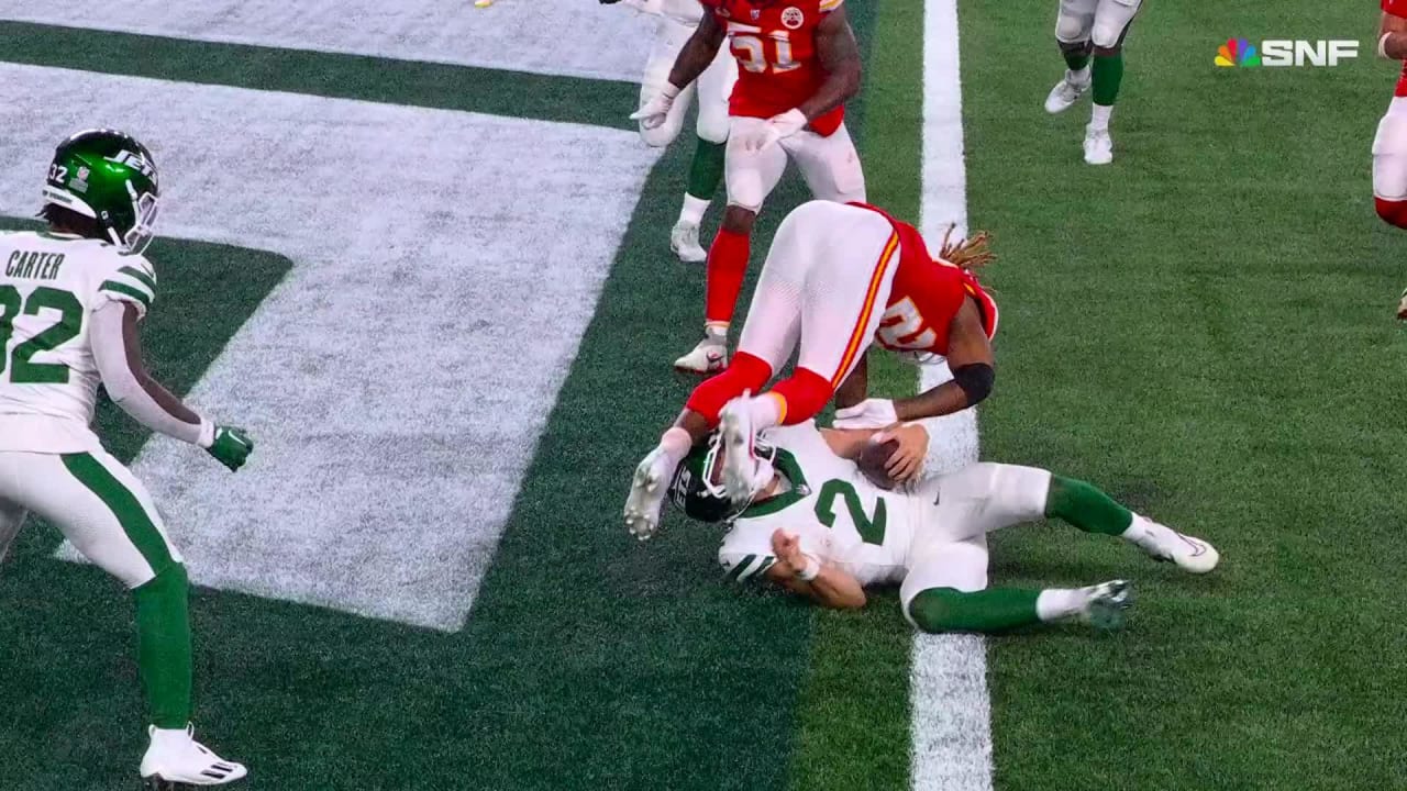 Highlight  Jets Defense Collapses the Pocket to Sack Patrick Mahomes