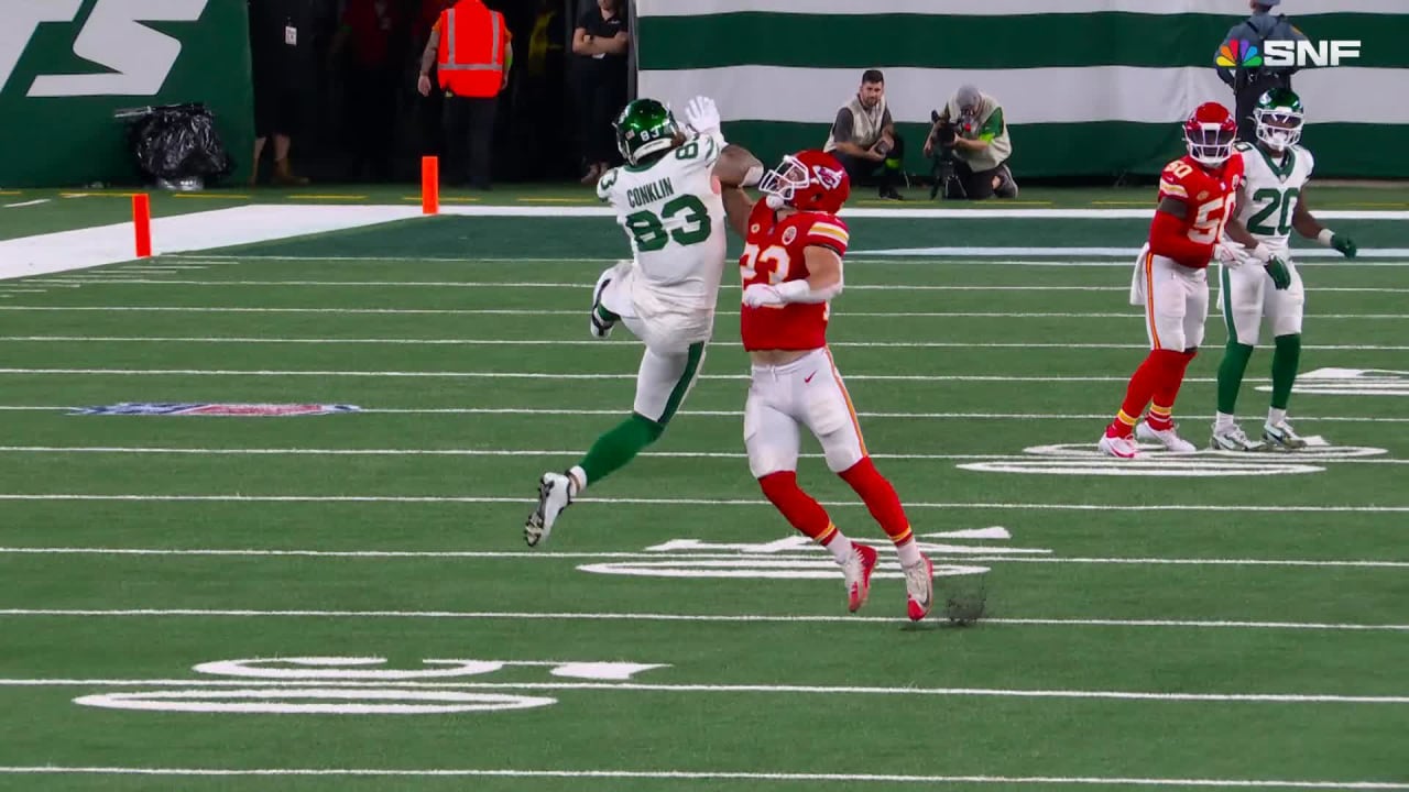 Highlight  C.J. Mosley Picks off Patrick Mahomes for the Jets' Second  Interception of the Game