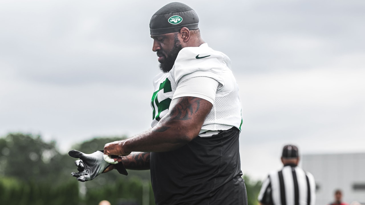 Jets' Duane Brown practices for the first time since shoulder surgery