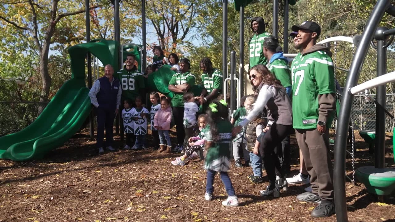 Jets and Bears NFL Flag League in the UK Launch Video