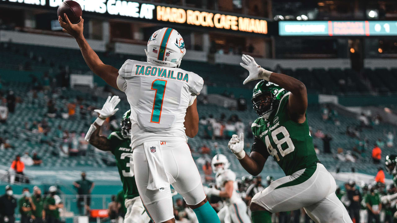 Dolphins rookie QB Tua Tagovailoa makes NFL debut in win vs. Jets