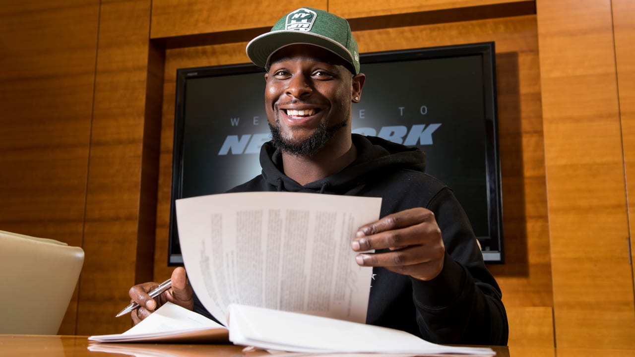 We don't turn away good players': Chiefs on Le'Veon Bell signing after Jets  release says it all