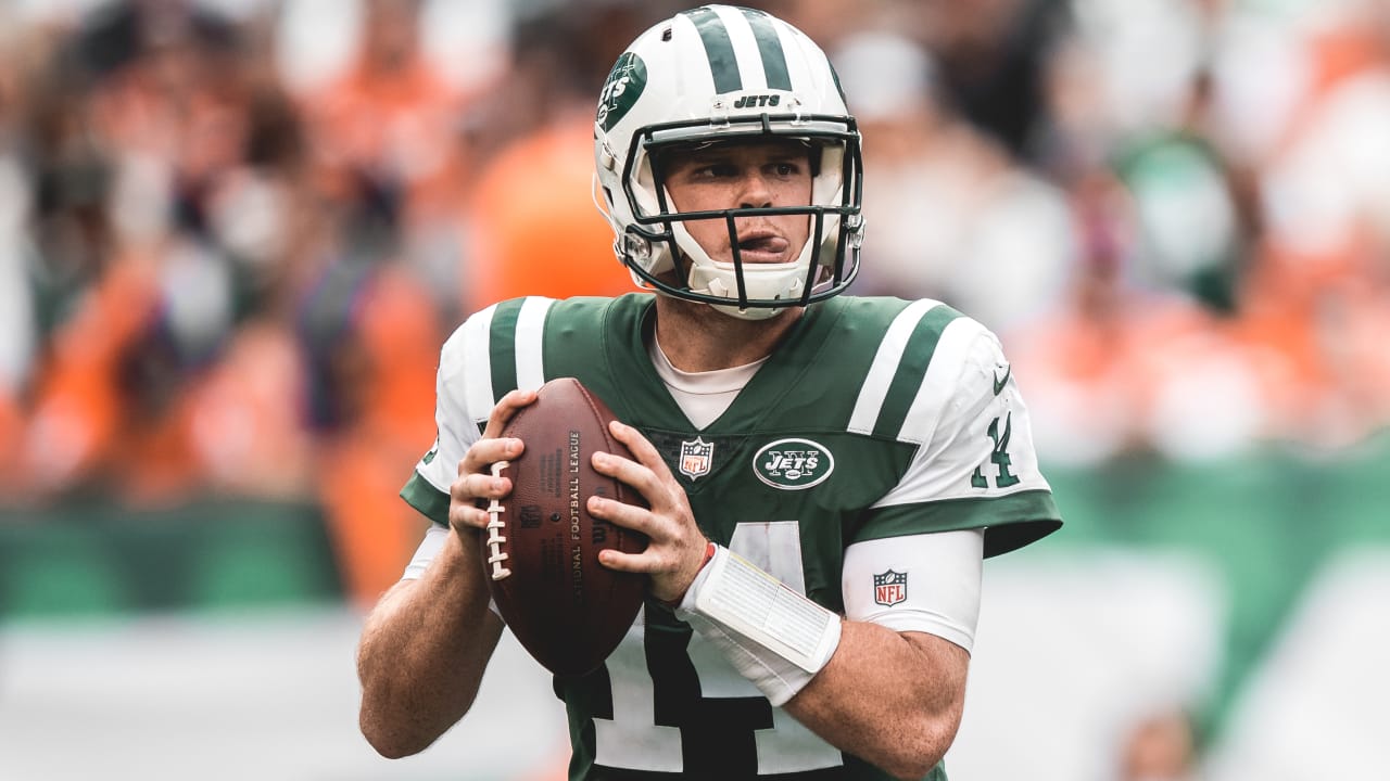 Sam Darnold's 10 Best Throws from His Rookie Season