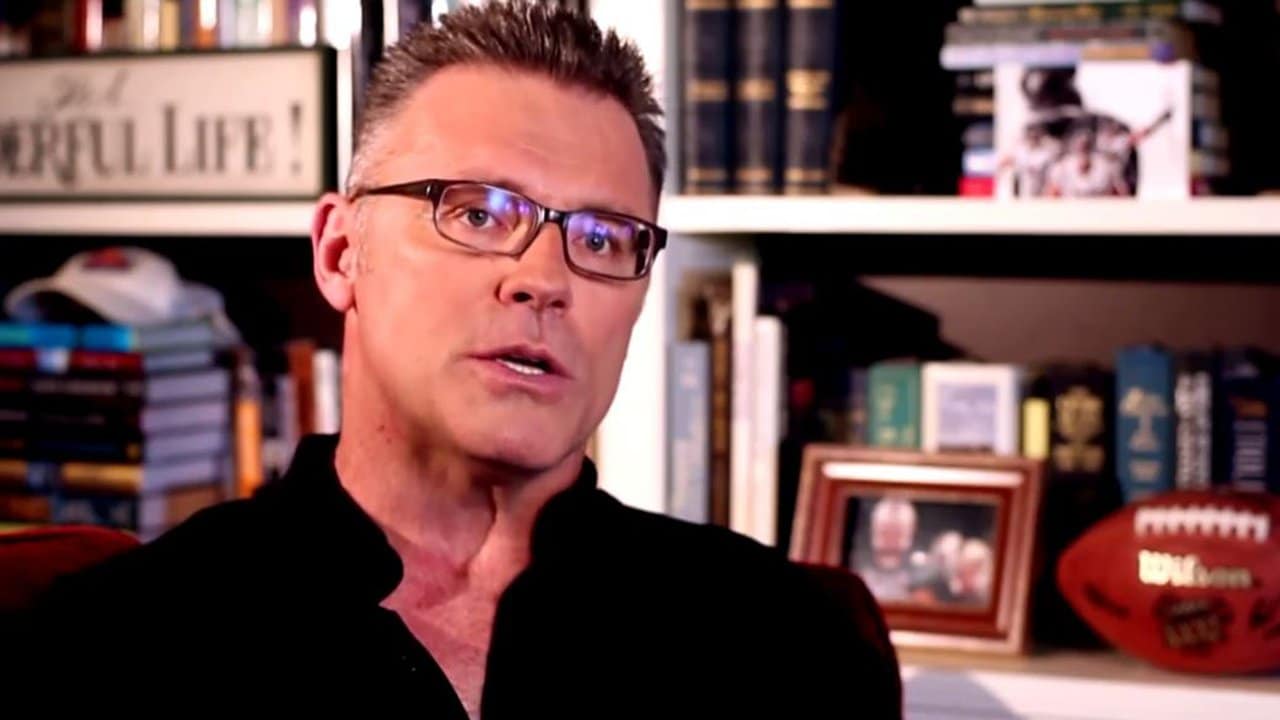Howie Long Klecko 'Dominant at Three Positions'