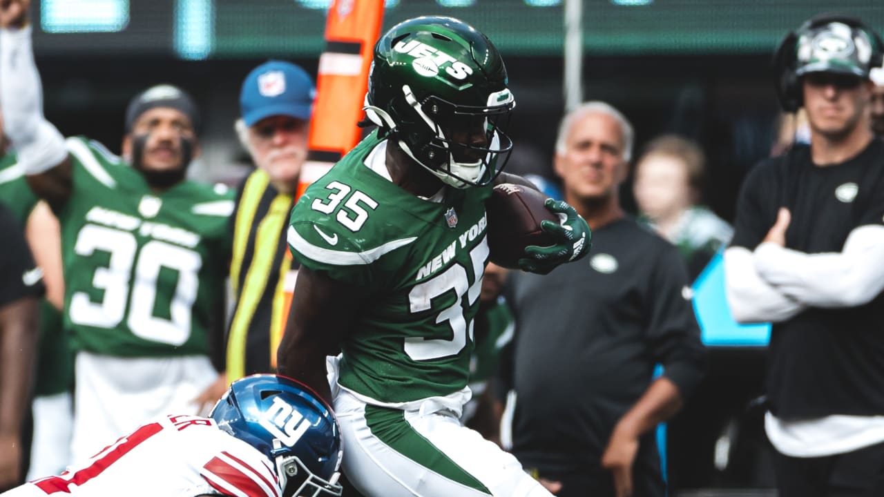 Undrafted Rookie RB Zonovan Knight Earns Spot on Jets' 53-Man Roster