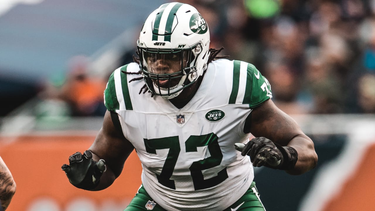 Jets Place Brandon Shell, Jeremiah Attaochu on Injured Reserve