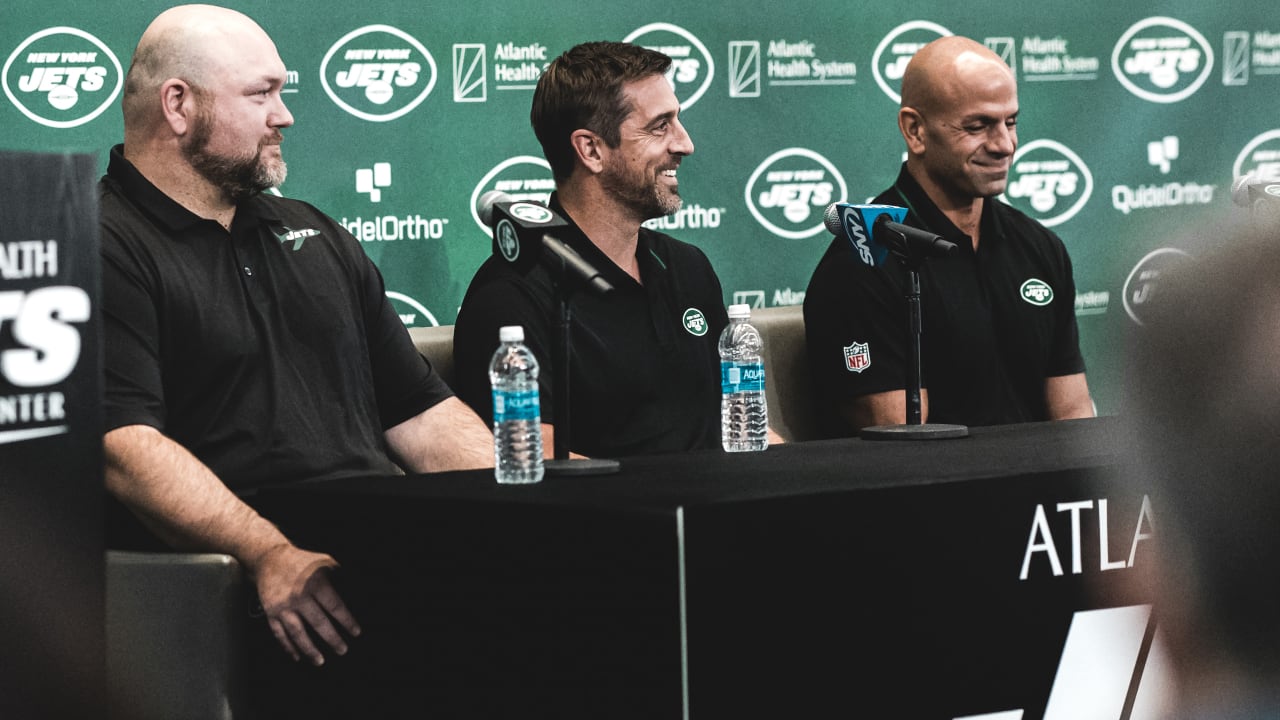 Jets Introduce Aaron Rodgers at News Conference After Trade - The New York  Times