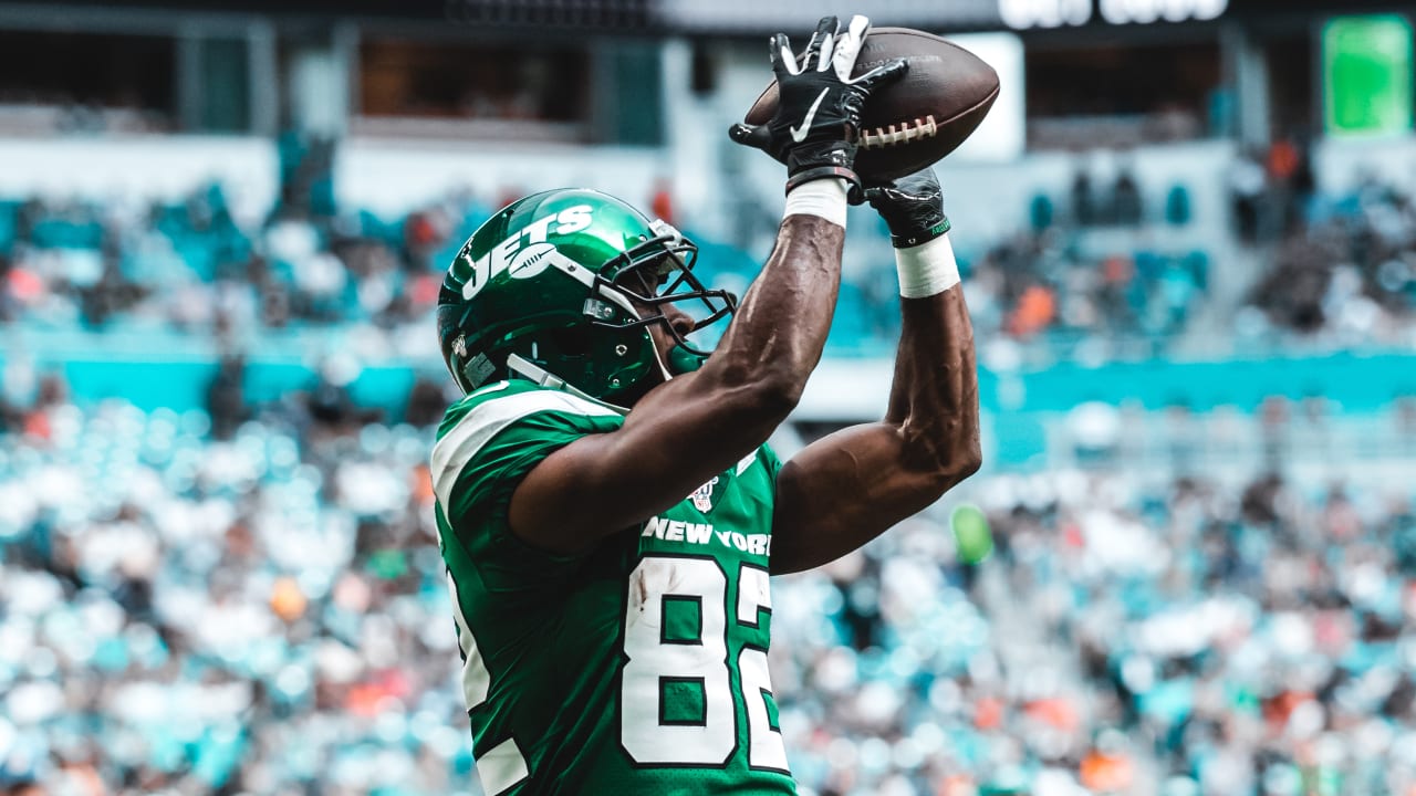 Jets replace Robby Anderson with Breshad Perriman