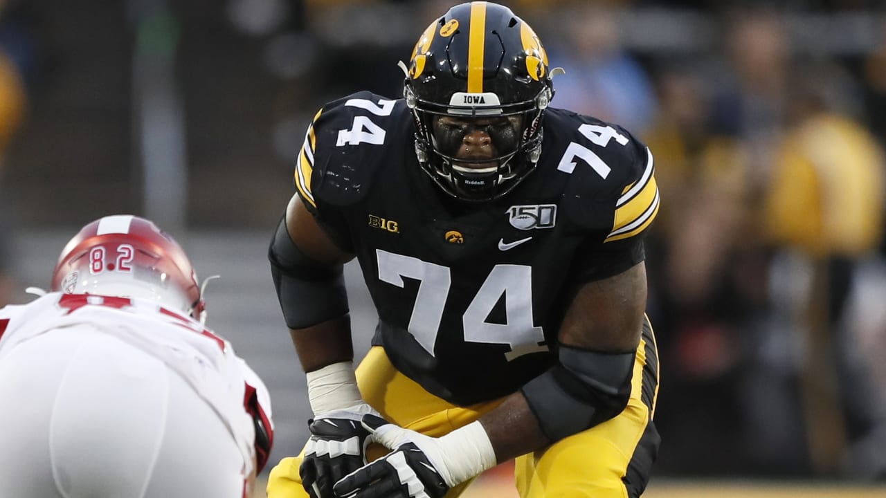 Tampa Bay selects Iowa lineman Tristan Wirfs with 13th overall pick