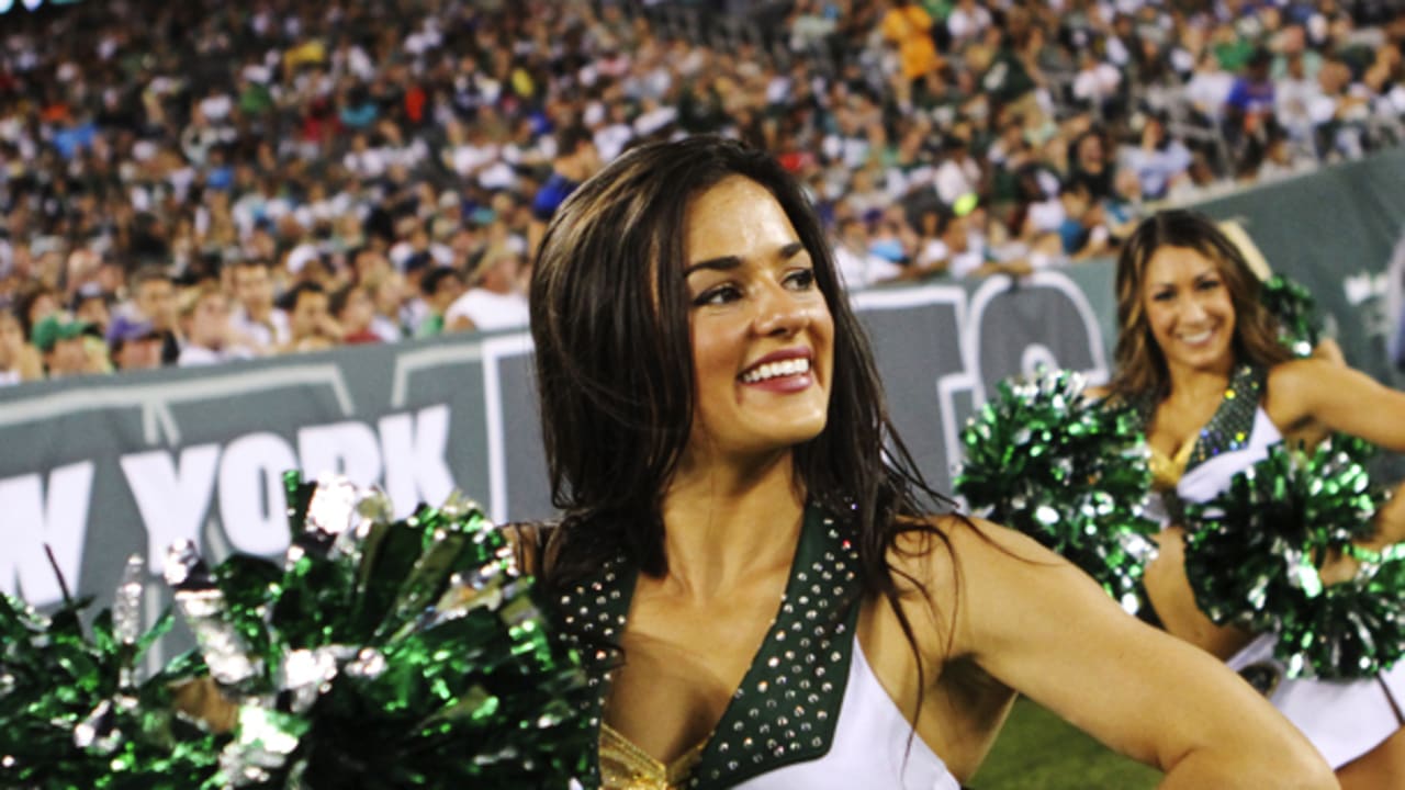 Meet Katie, The Jets Cheerleader Who Can School You In New York