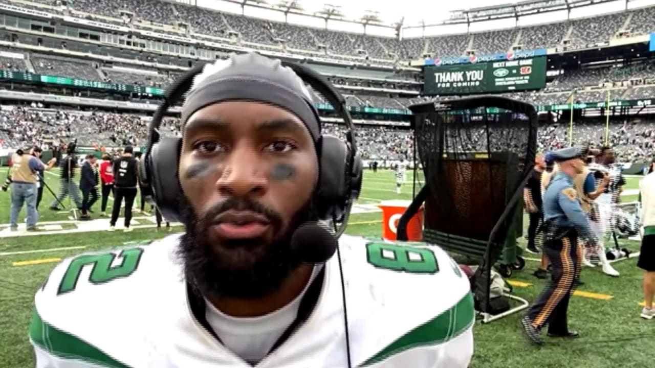 New York Jets' receiver Jamison Crowder wears Winnipeg Jets sweater to  media conference - 3DownNation