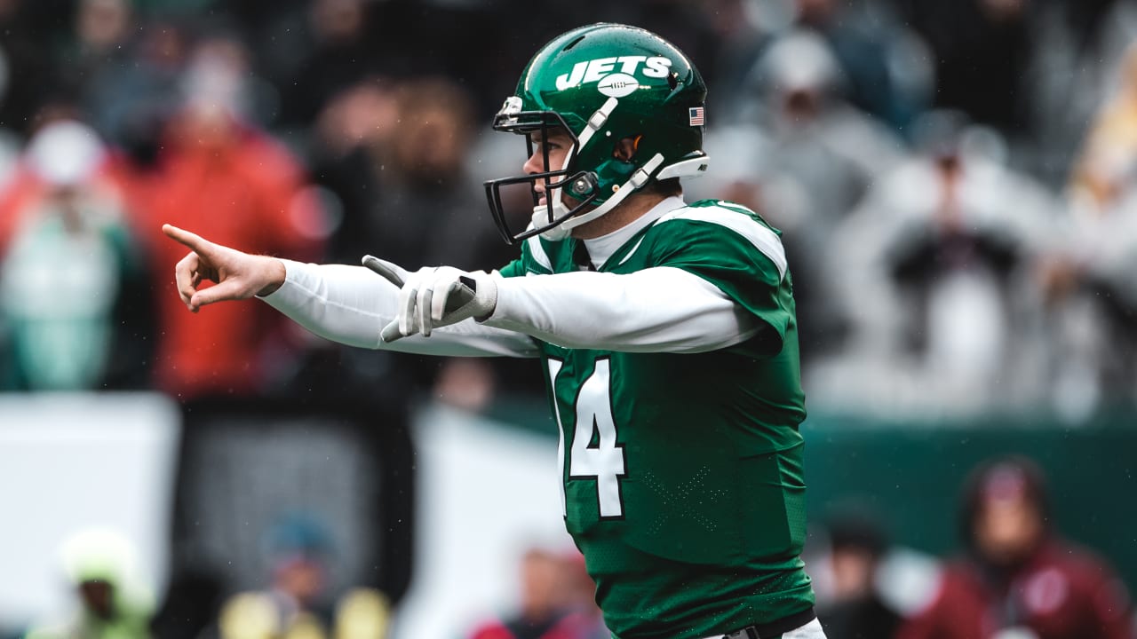 Jets QBs Review Sam Darnold Improved His Vision, Looking Forward to 2020