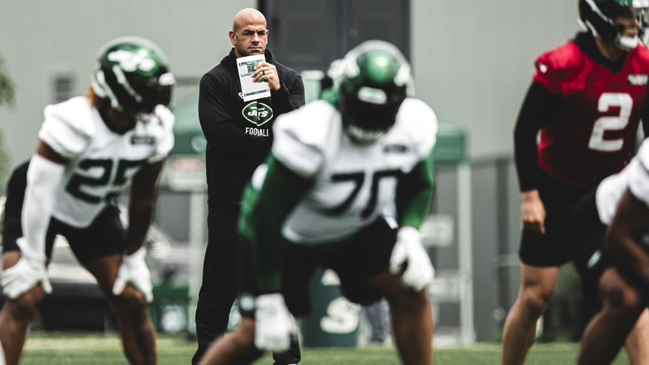 New York Jets linebacker Sherrod Greene (32) in action during the team's  NFL football rookie minicamp, Friday, May 5, 2023, in Florham Park, N.J.  (AP Photo/Rich Schultz Stock Photo - Alamy