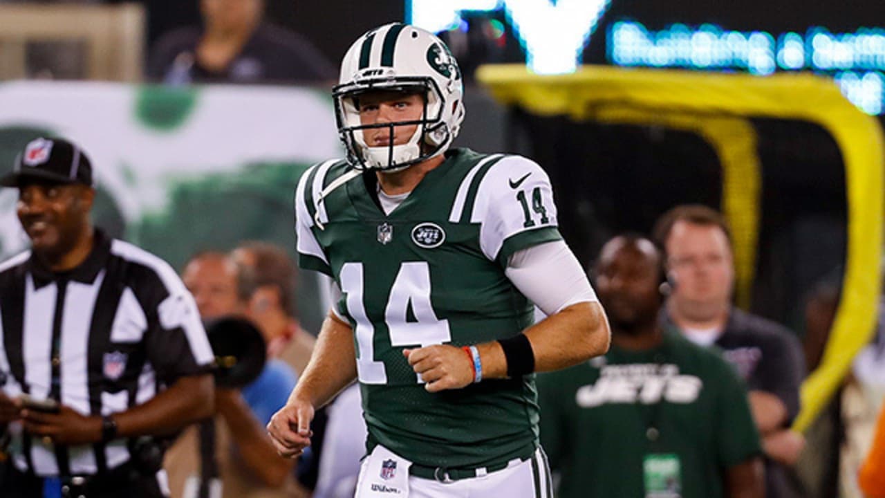 Highlight Sam Darnold Enters His First Preseason Game