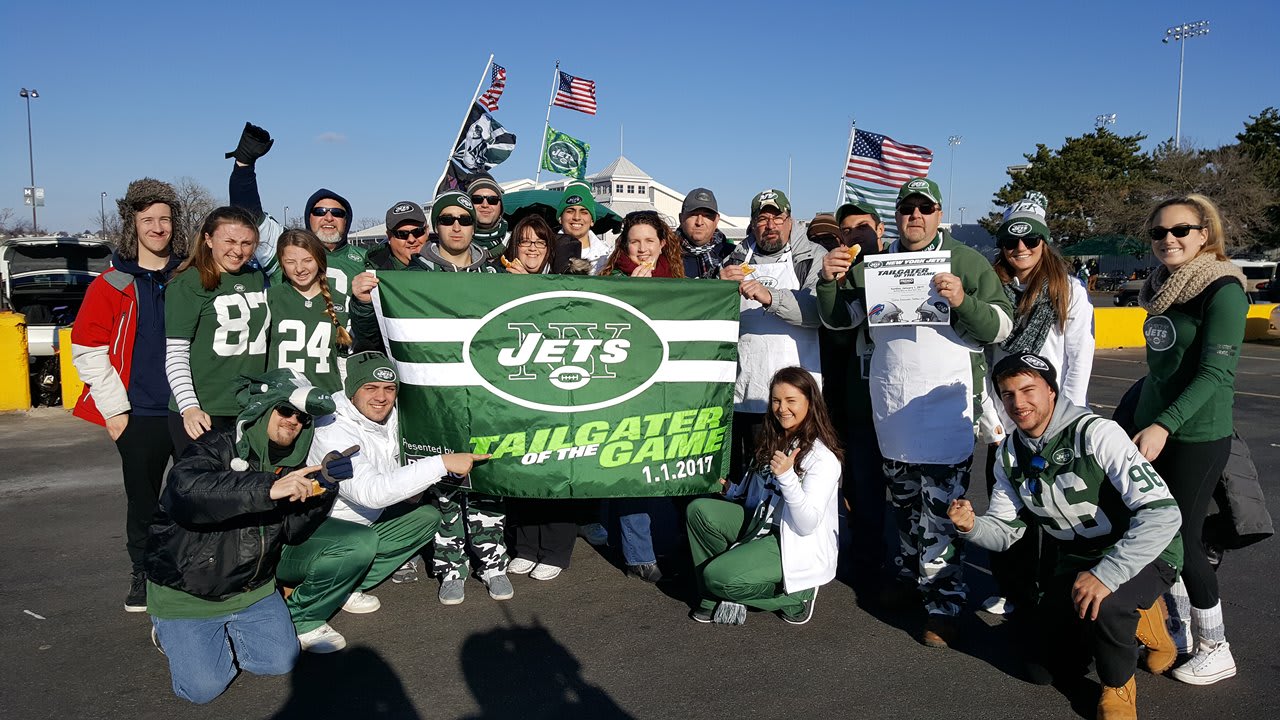 Robert Cozzarelli Inducted into The NY Jets Fan Hall Of Fame