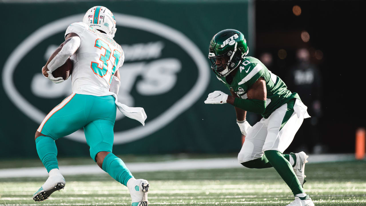 Jets’ Javelin Guidry Gained Confidence in Rookie Season