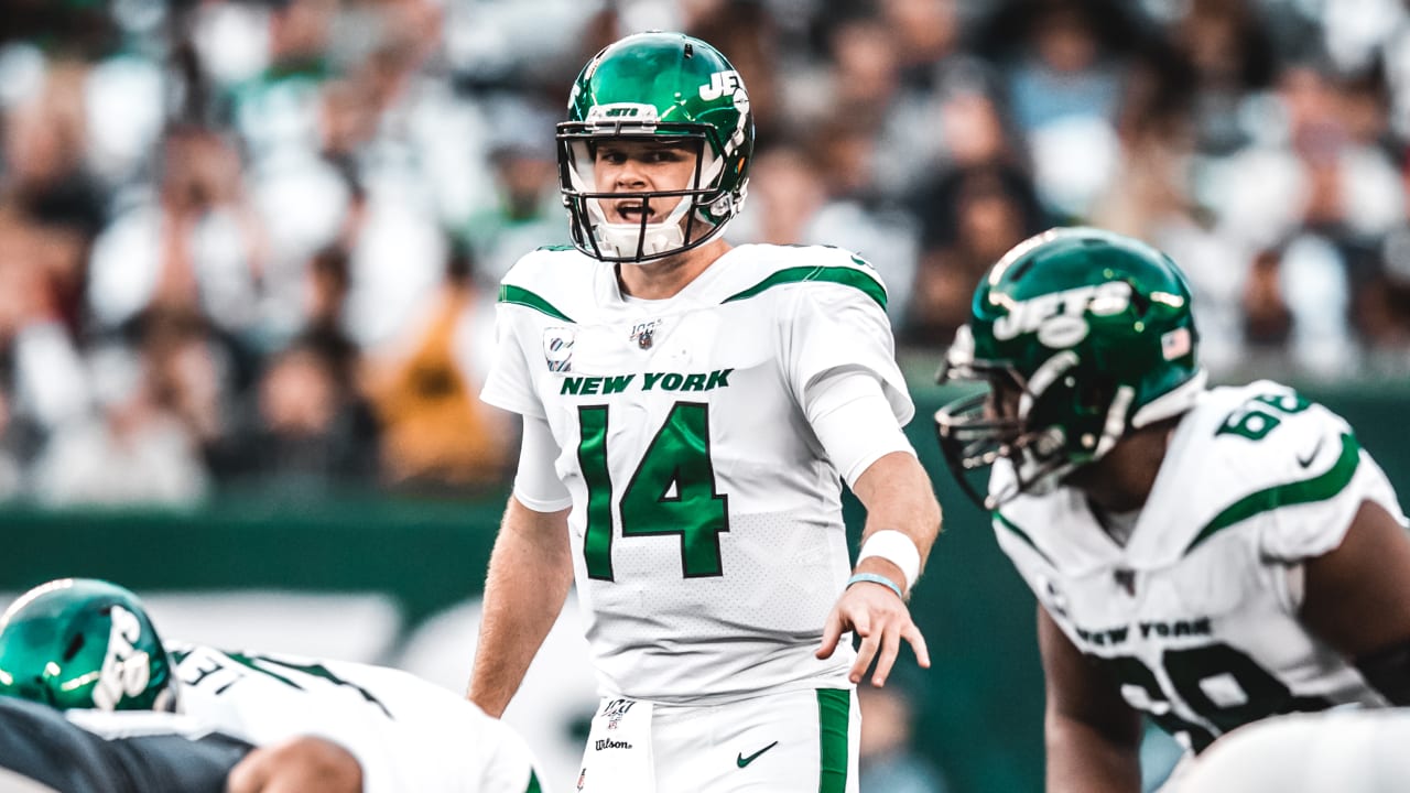 New England Patriots @ New York Jets: Sam Darnold continues comeback on MNF, NFL News