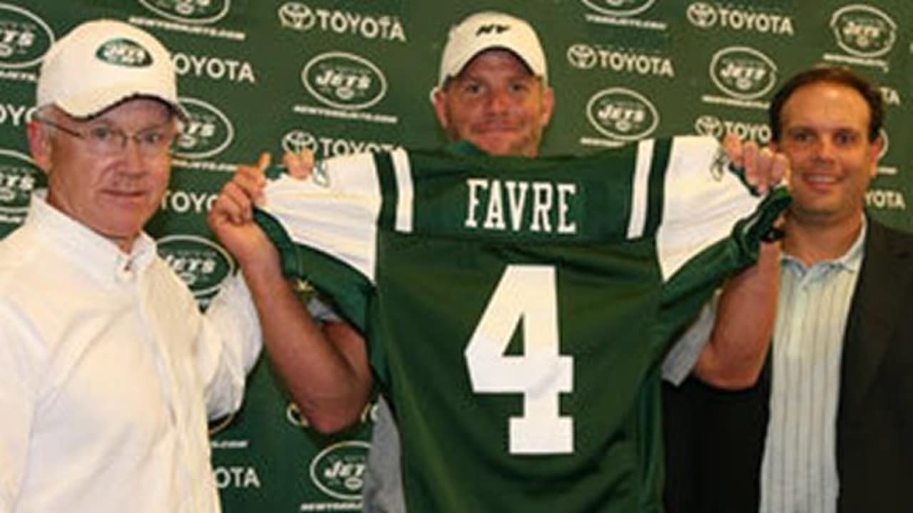 Brett Favre to be inducted in July - ABC7 New York