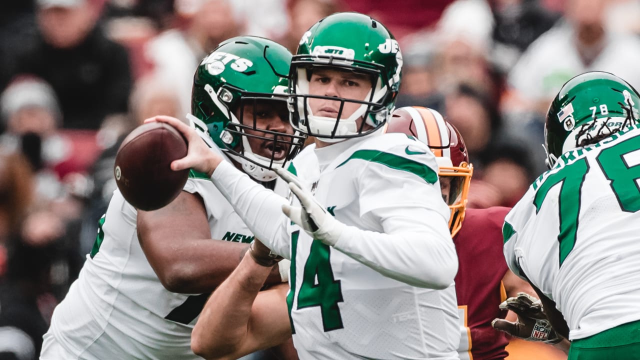 New York Jets on X: OFFICIAL: QB Sam Darnold will open the season