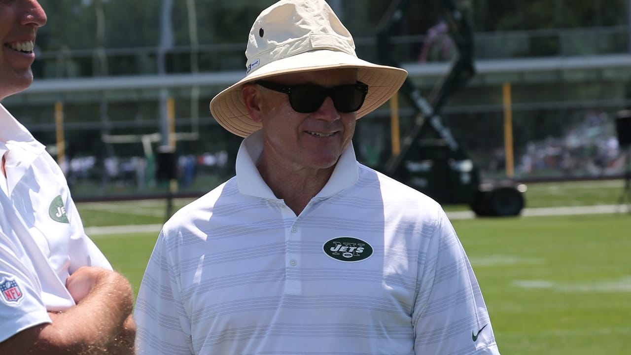 Woody Johnson: &lsquo;Not Satisfied with 8-8&rsquo;