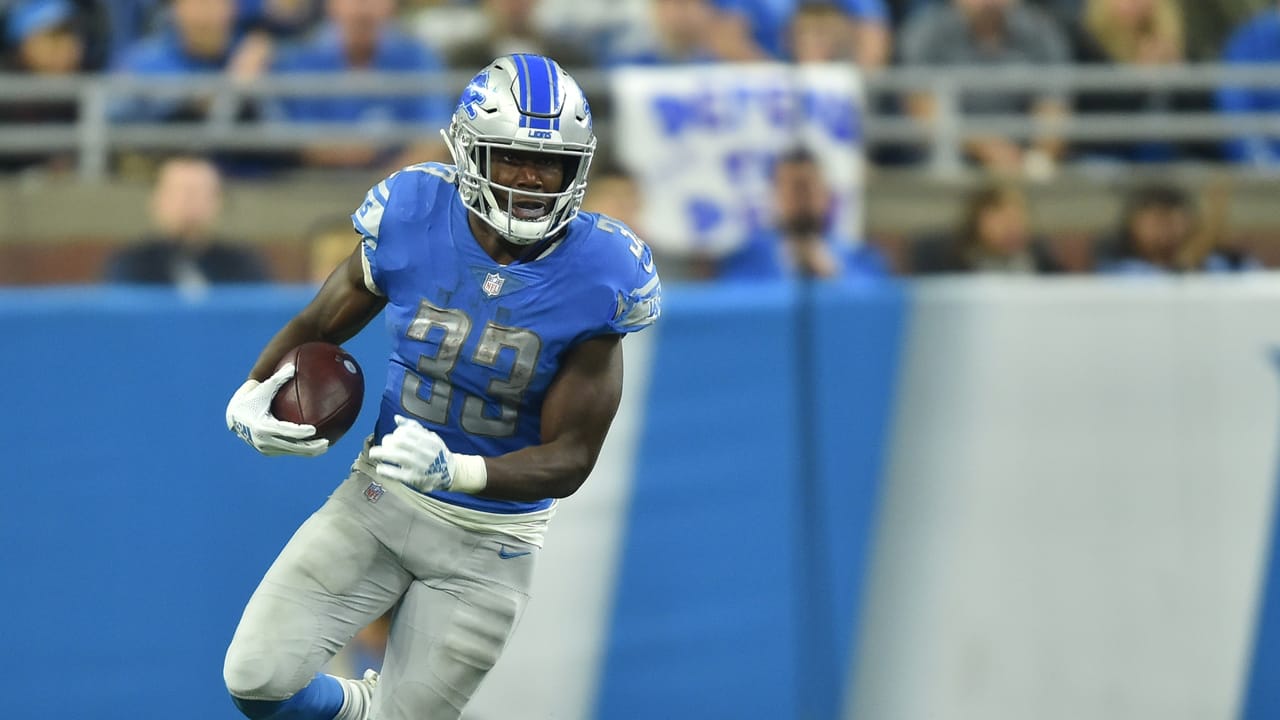 Detroit Lions running back Kerryon Johnson runs during an NFL