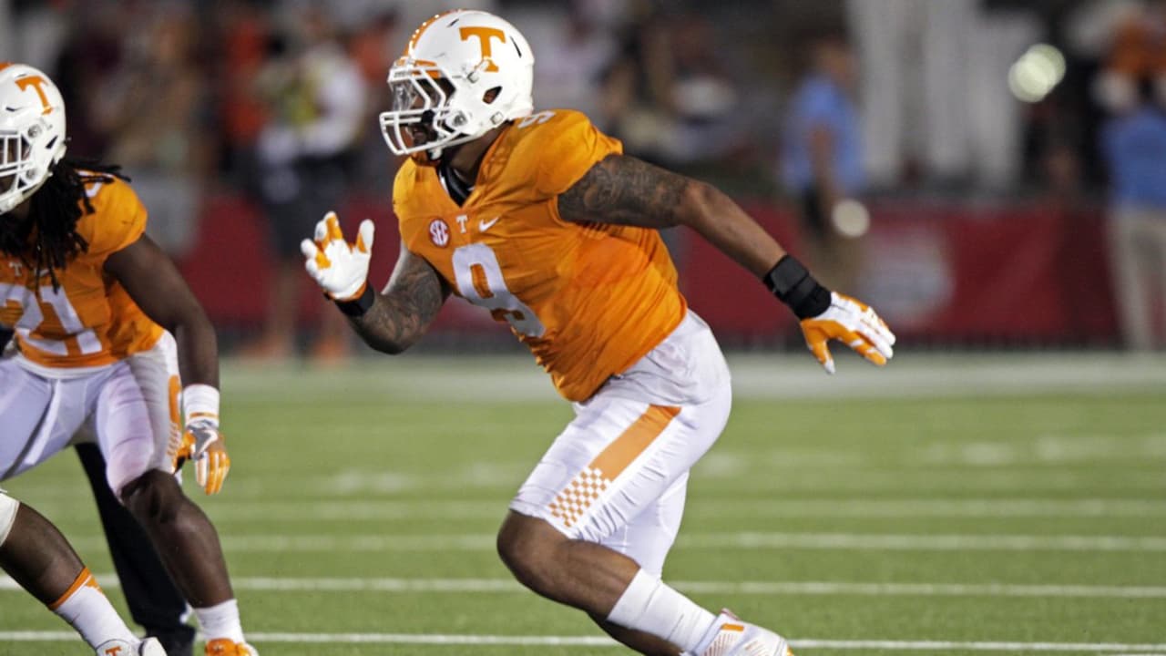 Meet the Prospect: Derek Barnett