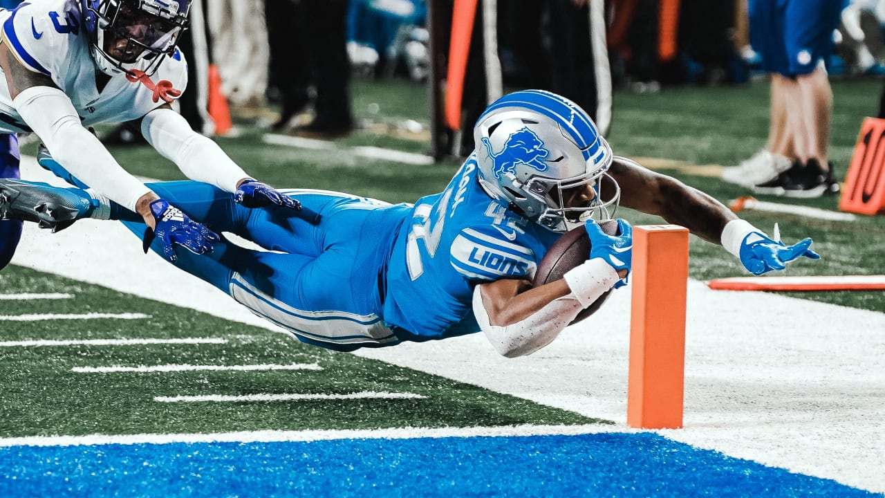 HIGHLIGHT: Jackson's pylon-dive TD extends Lions' lead