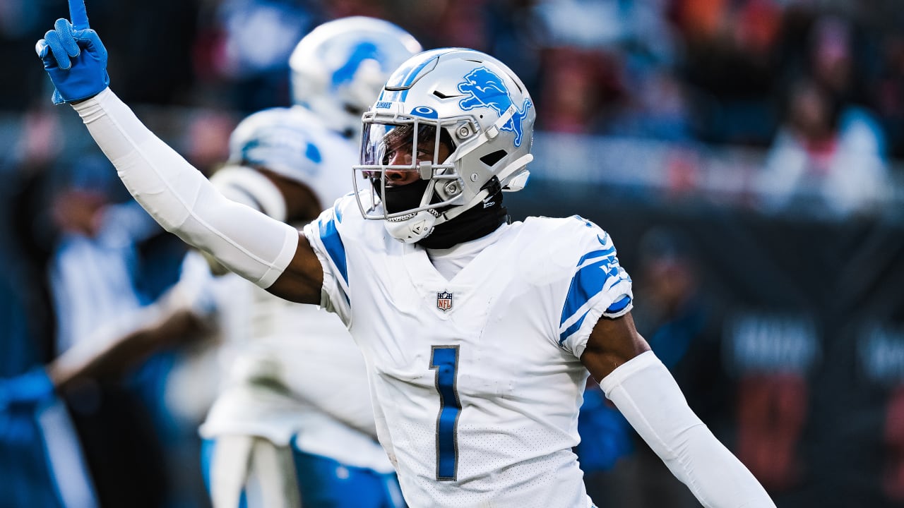 Can't-Miss Play: Detroit Lions cornerback Jeff Okudah's first NFL pick-six  TD comes via ex-Buckeye teammate Chicago Bears quarterback Justin Fields