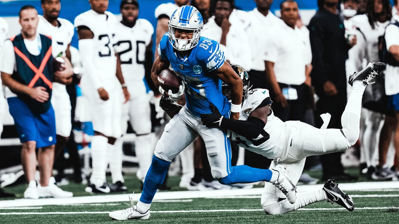 Detroit Lions place kicker Riley Patterson (36) lines up to attempt an  extra point during an NFL preseason football game against the Carolina  Panthers, Friday, Aug. 25, 2023, in Charlotte, N.C. (AP