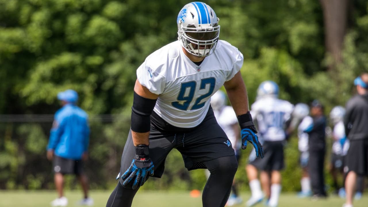 Training Camp Preview: Defensive Tackle Photos