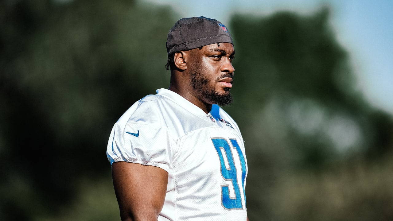 Dan Campbell provides an update on injured Lions DL Levi Onwuzurike