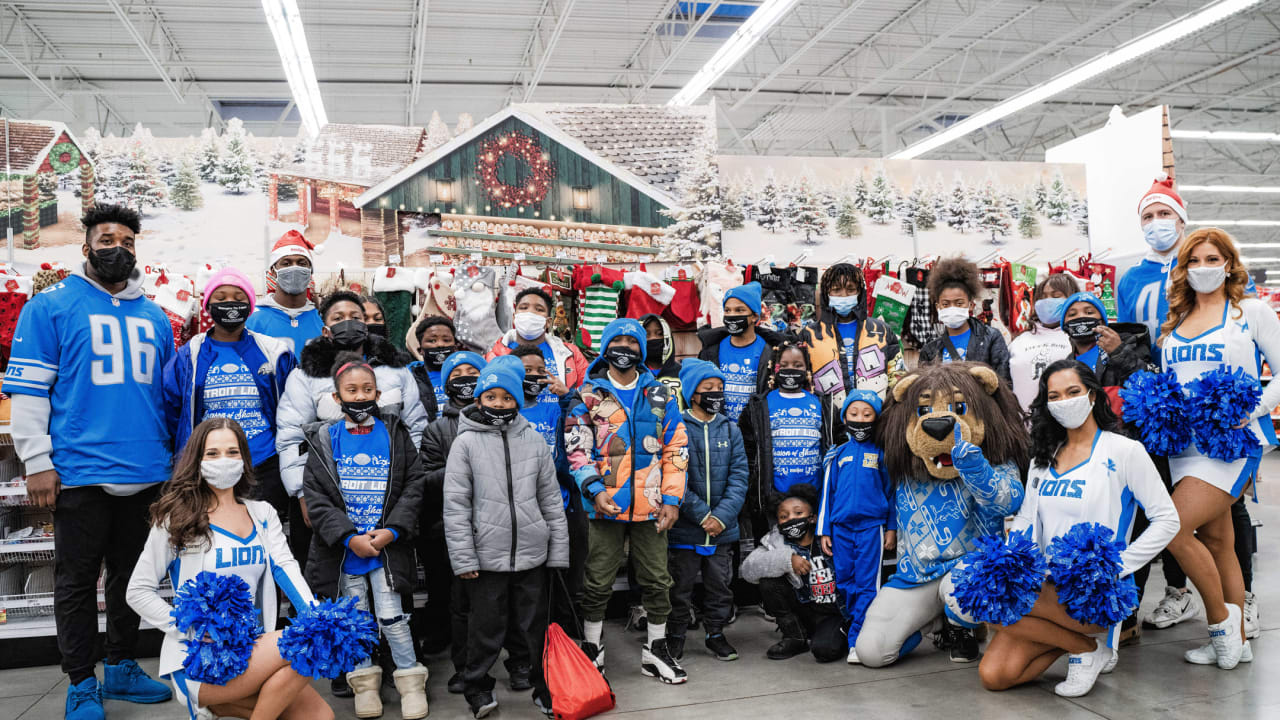 DLA students Shop with a Lion at Meijer, lion, Detroit Lions, shopping, The Lions took Detroit Lions Academy students Christmas shopping for our  annual Shop with a Lion at Meijer.