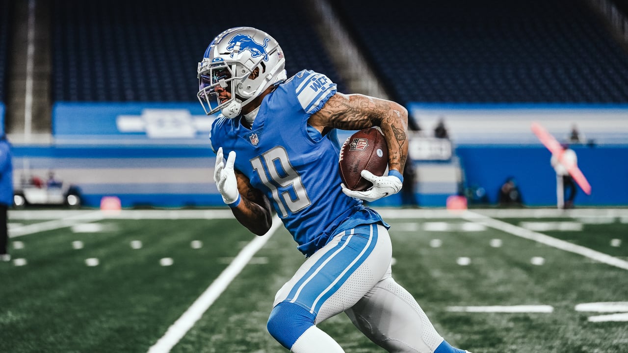 Game Status: Lions WR Kenny Golladay (hip) has officially been ruled Out  for Sunday's game vs. Vikings. #nfl #nflnews #nflnetwork #espn…