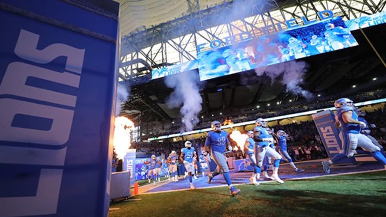 Lions show off new wrapping decor on Ford Field 