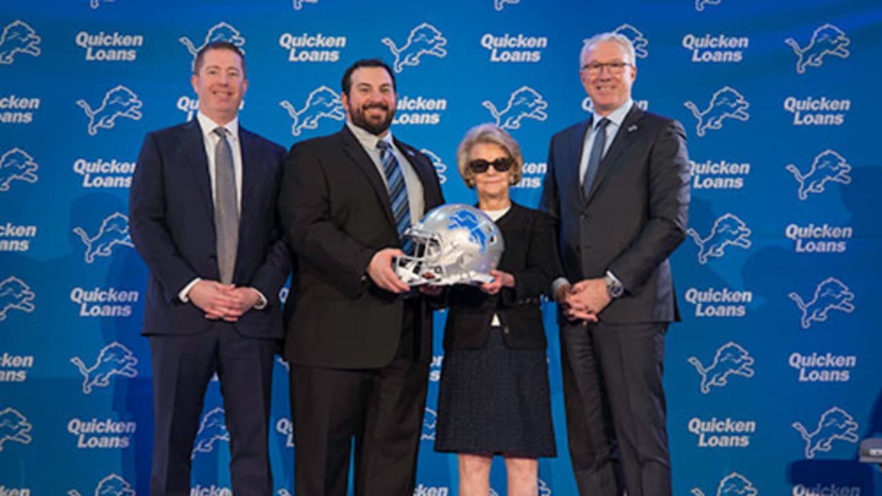 Detroit Lions extend contract of general manager Bob Quinn 