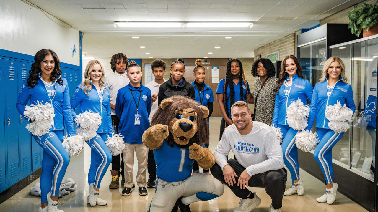 Detroit Lions Academy food pantry