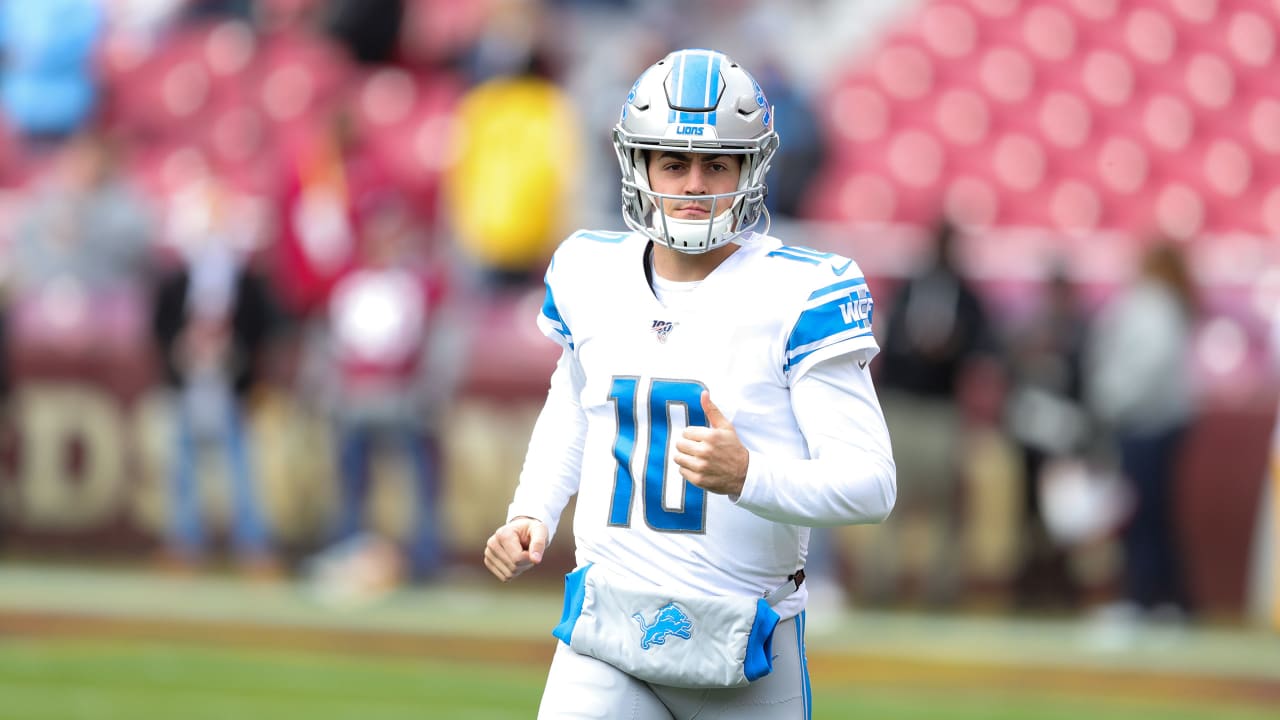 Lions Re-Sign Quarterback Blough