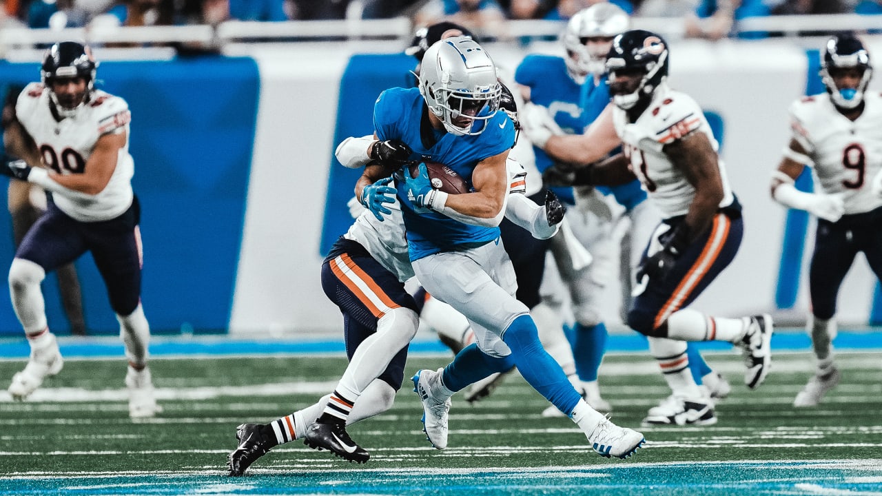 Detroit Lions Jared Goff, Jeff Okudah take advantage of Chicago Bears -  Sports Illustrated Detroit Lions News, Analysis and More