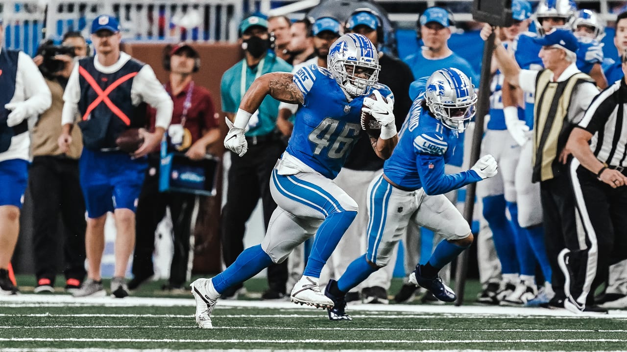 Detroit Lions running back Craig Reynolds (46) rushes against the