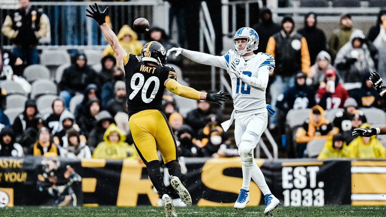 Detroit Lions QB Jared Goff (oblique) returns to practice