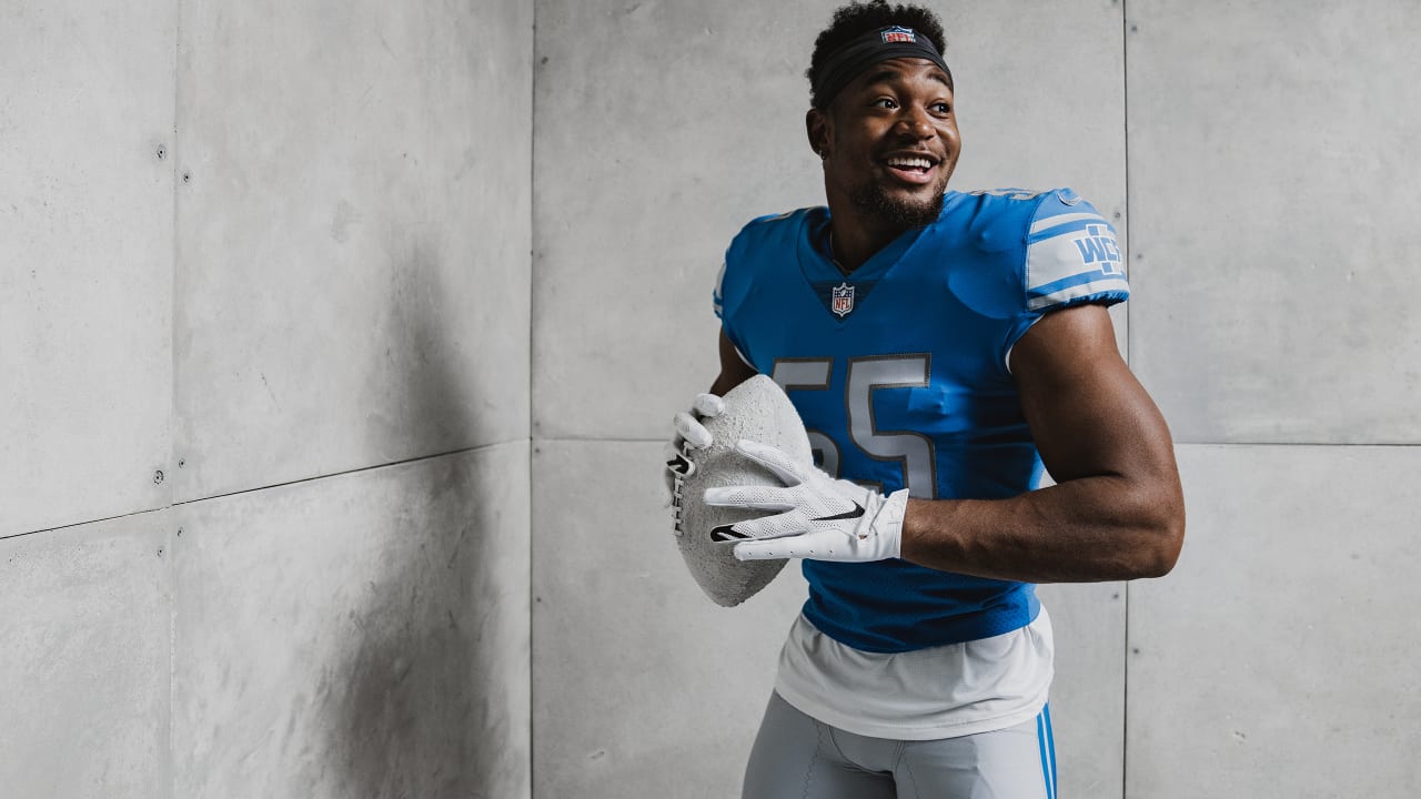 Detroit Lions linebacker Derrick Barnes (55) watches against the