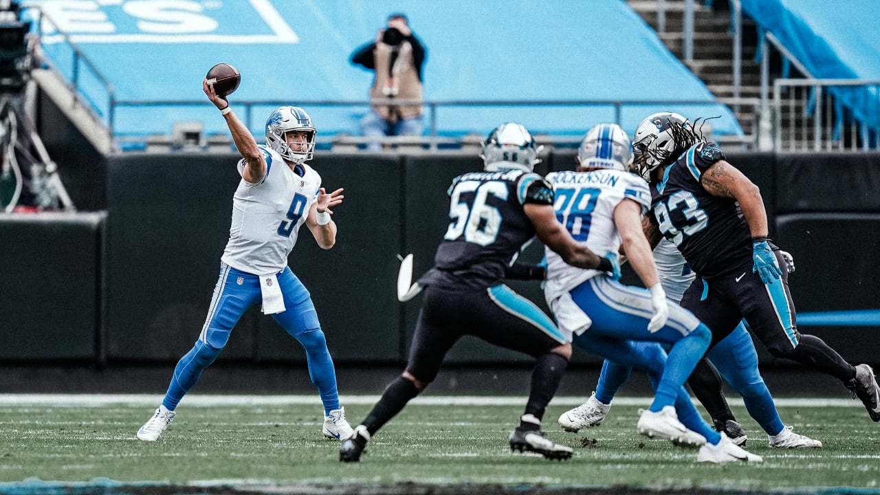 Walker Wins First NFL Start As Panthers Blank Lions 20-0